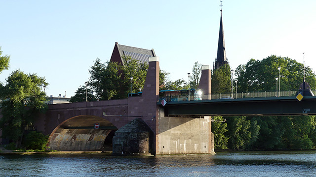Die Alte Brücke Frankfurt am Main