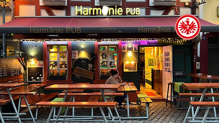 Frankfurt Fußball Kneipe Harmonie Pub