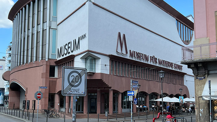 MMK Museum für Moderne Kunst Frankfurt