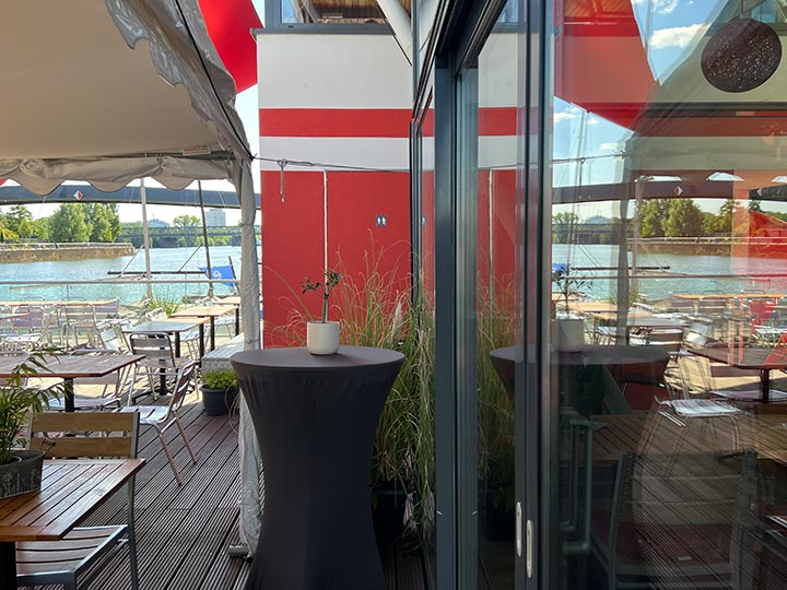 Frankfurt Westhafen Kneipe, Cafe und Bar Kombüse