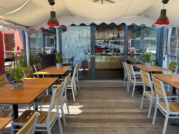 Frankfurt Westhafen Kneipe, Cafe und Bar Kombüse