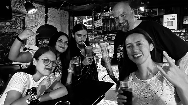 Speak Easy Frankfurt Kneipe für Hard Rock, Metal, Thrash, Core und Underground