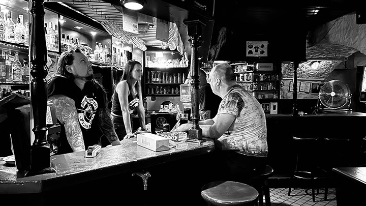 Speak Easy Frankfurt Kneipe für Hard Rock, Metal, Thrash, Core und Underground