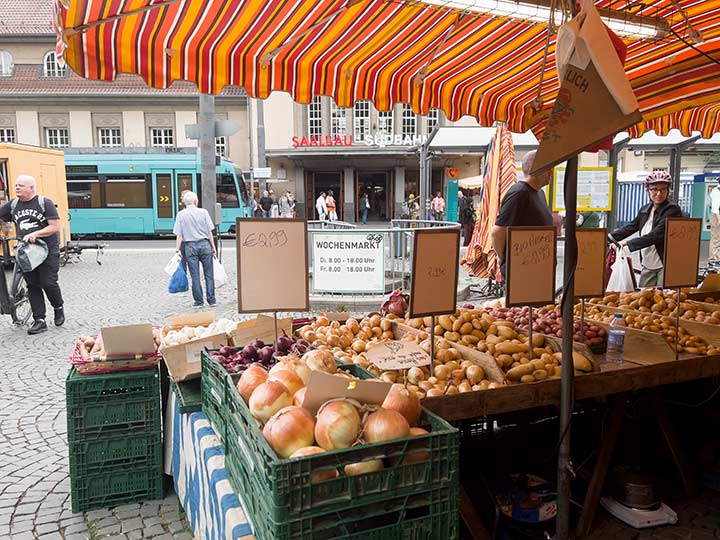 Was hat Kartoffel Stand Frankfurt Wochenmarkt Südbahnhof so alles?